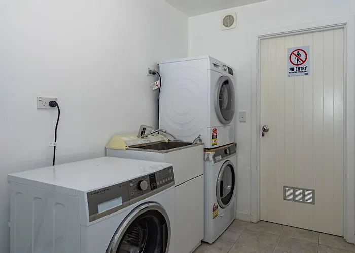 Group Escape In Sleeps 11 Bath & Views Vakantiehuis