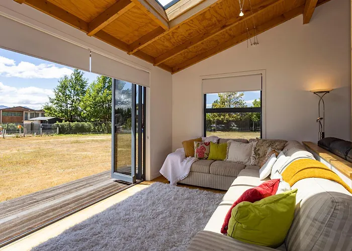Group Escape In Sleeps 11 Bath & Views Vakantiehuis *