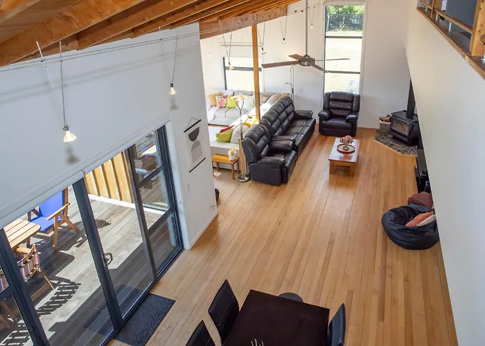 Vakantiehuis Group Escape In Sleeps 11 Bath & Views *