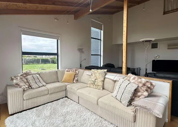Group Escape In Sleeps 11 Bath & Views Vakantiehuis Wanaka