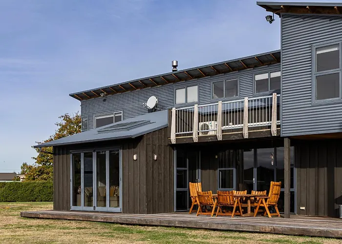 Vakantiehuis Group Escape In Sleeps 11 Bath & Views *