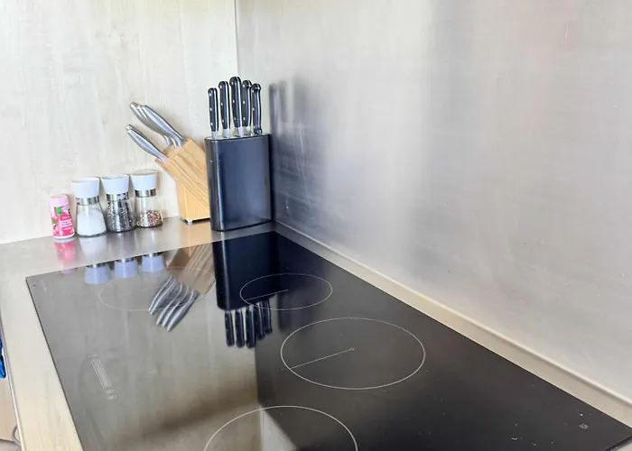 Group Escape In Sleeps 11 Bath & Views Vakantiehuis Wanaka